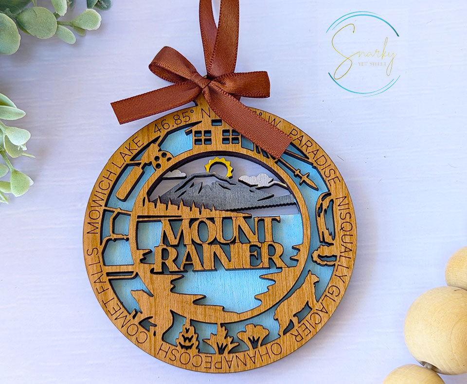 Mount Rainier national park ornament