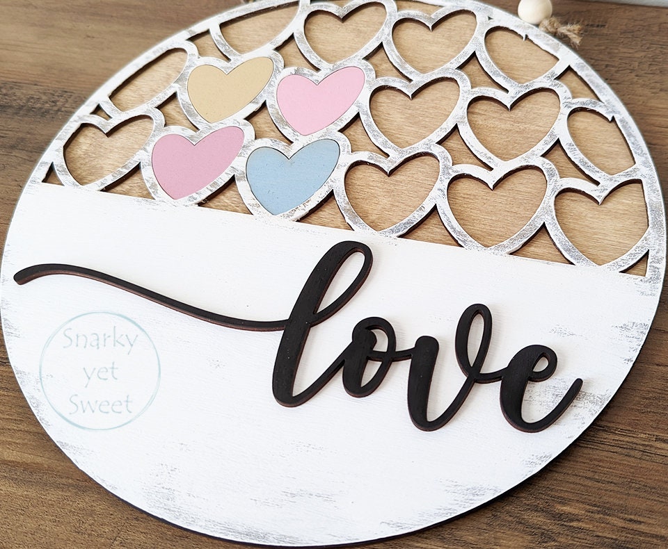 Love wood round, valentines door hanger, love door hanger, Valentine's Day gift, Valentines decor, front door decor, gift for her