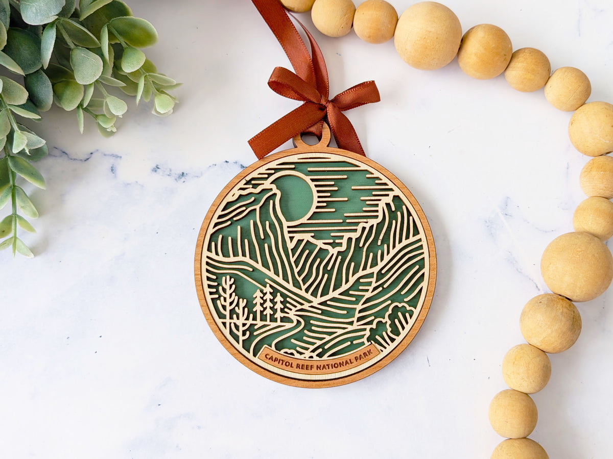 Capitol Reef national park ornament, Capitol Reef ornament, Capitol Reef souvenir, national park gifts, national park ornament, gift for hiker, Christmas gift