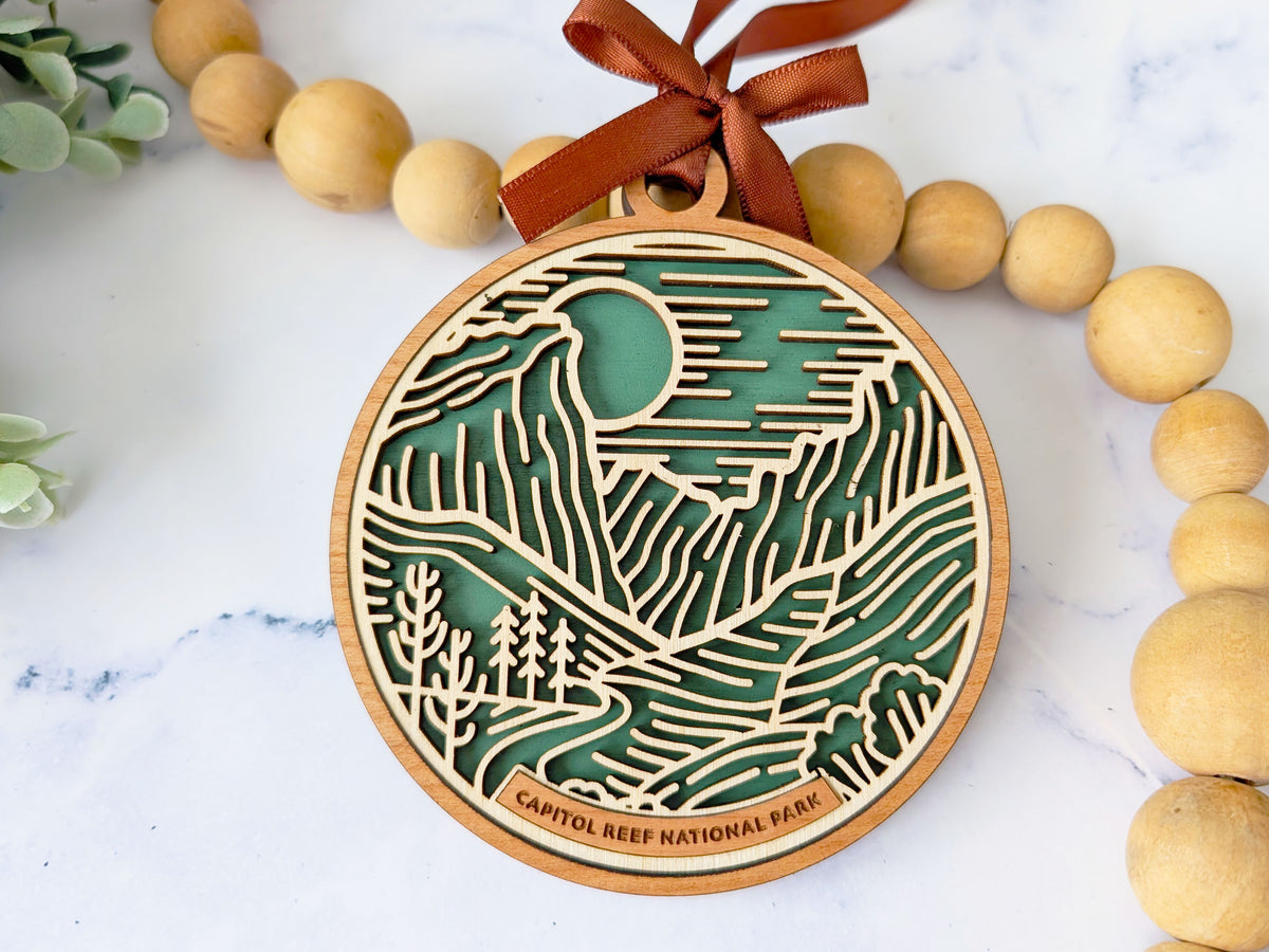Capitol Reef national park ornament, Capitol Reef ornament, Capitol Reef souvenir, national park gifts, national park ornament, gift for hiker, Christmas gift