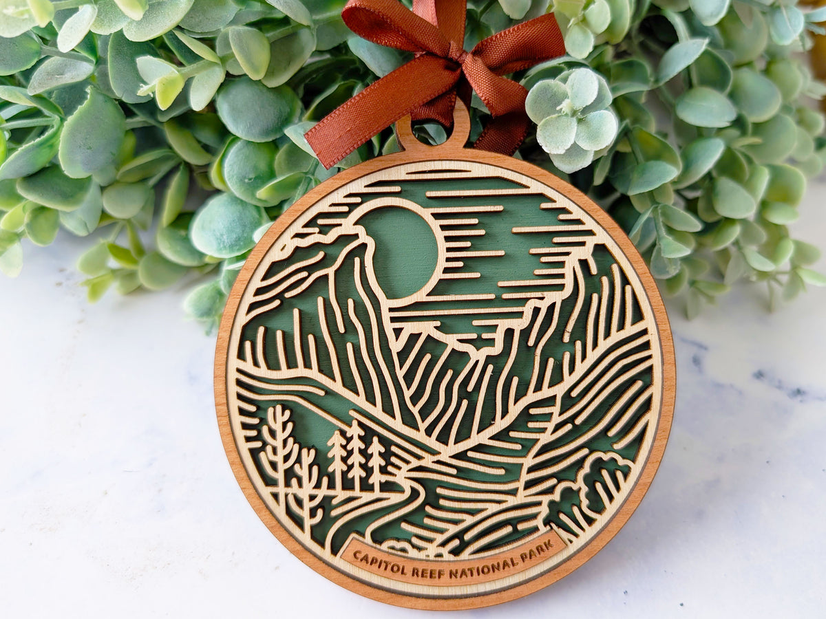 Capitol Reef national park ornament, Capitol Reef ornament, Capitol Reef souvenir, national park gifts, national park ornament, gift for hiker, Christmas gift