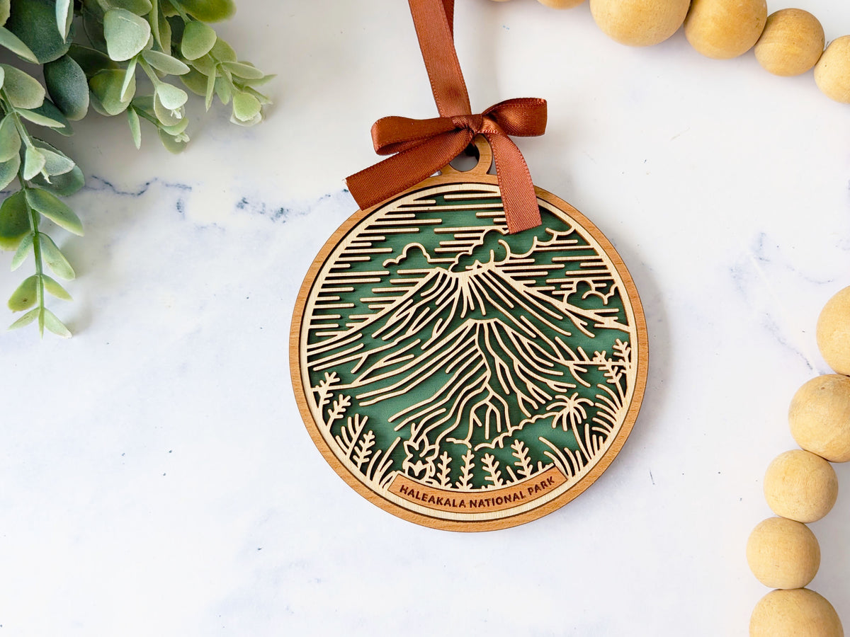 Haleakala national park ornament, Haleakala ornament, Haleakala souvenir, national park gifts, national park ornament, gift for hiker, Christmas gift